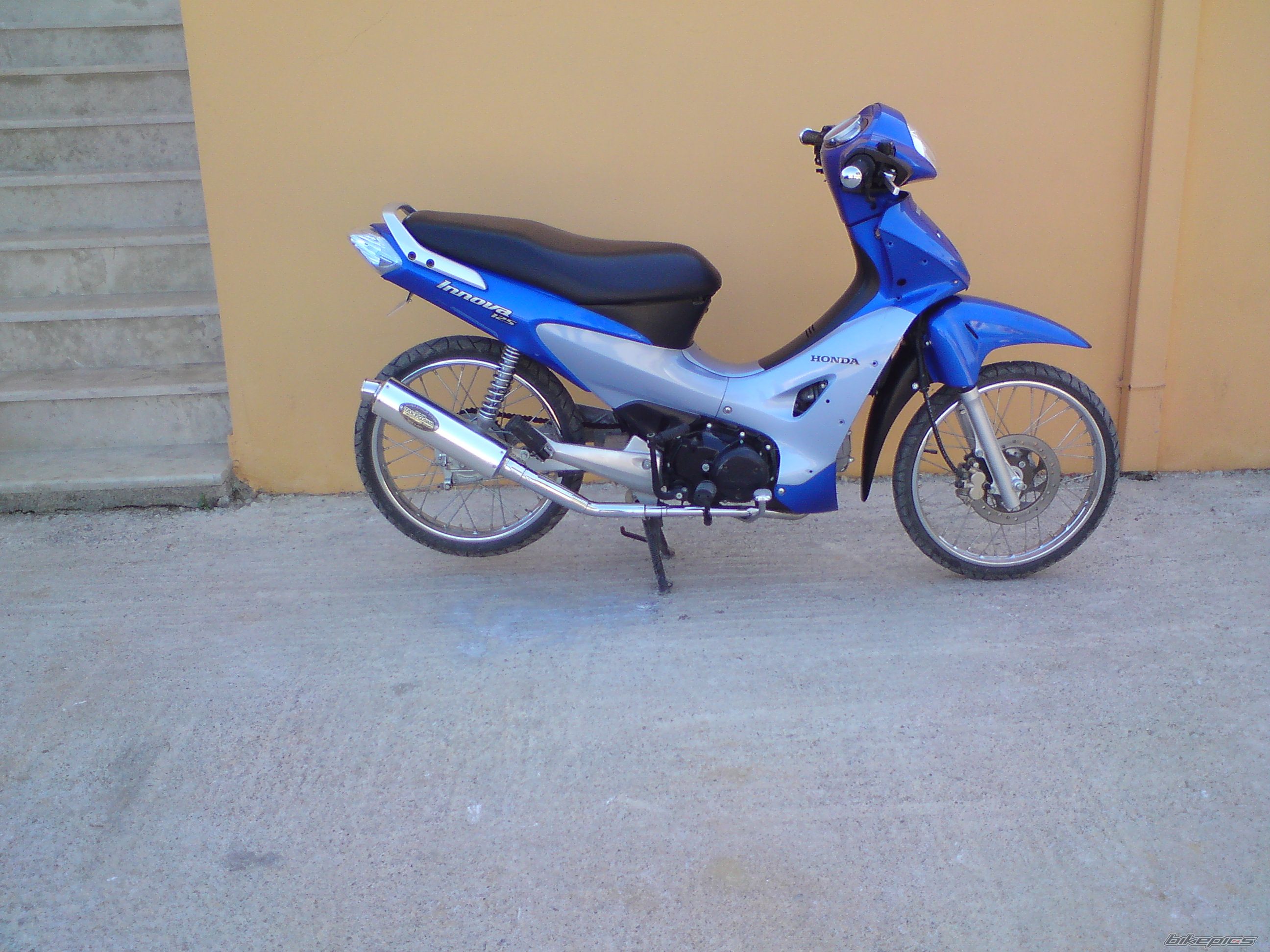 Photo 1442090