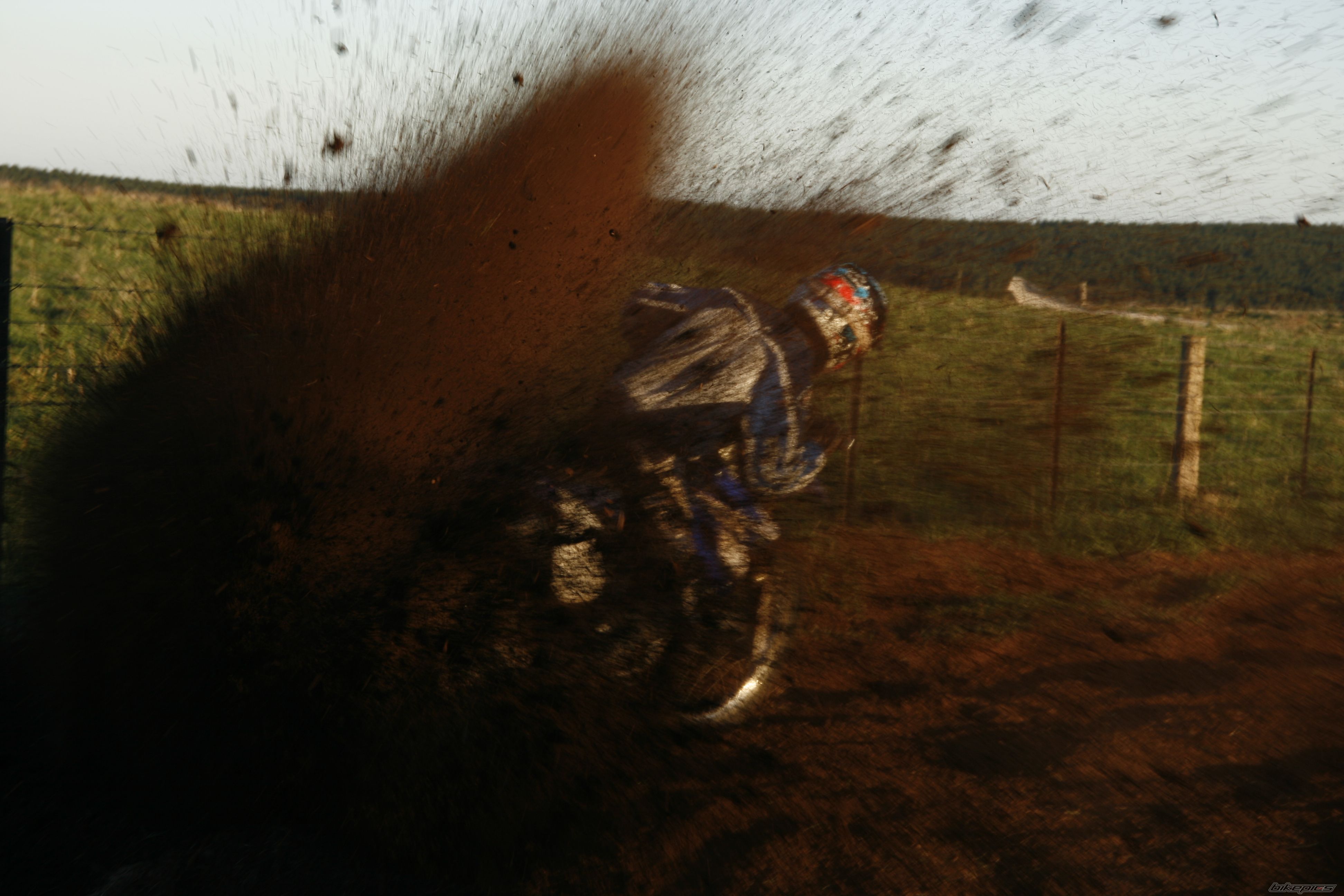 Photo 1442131
