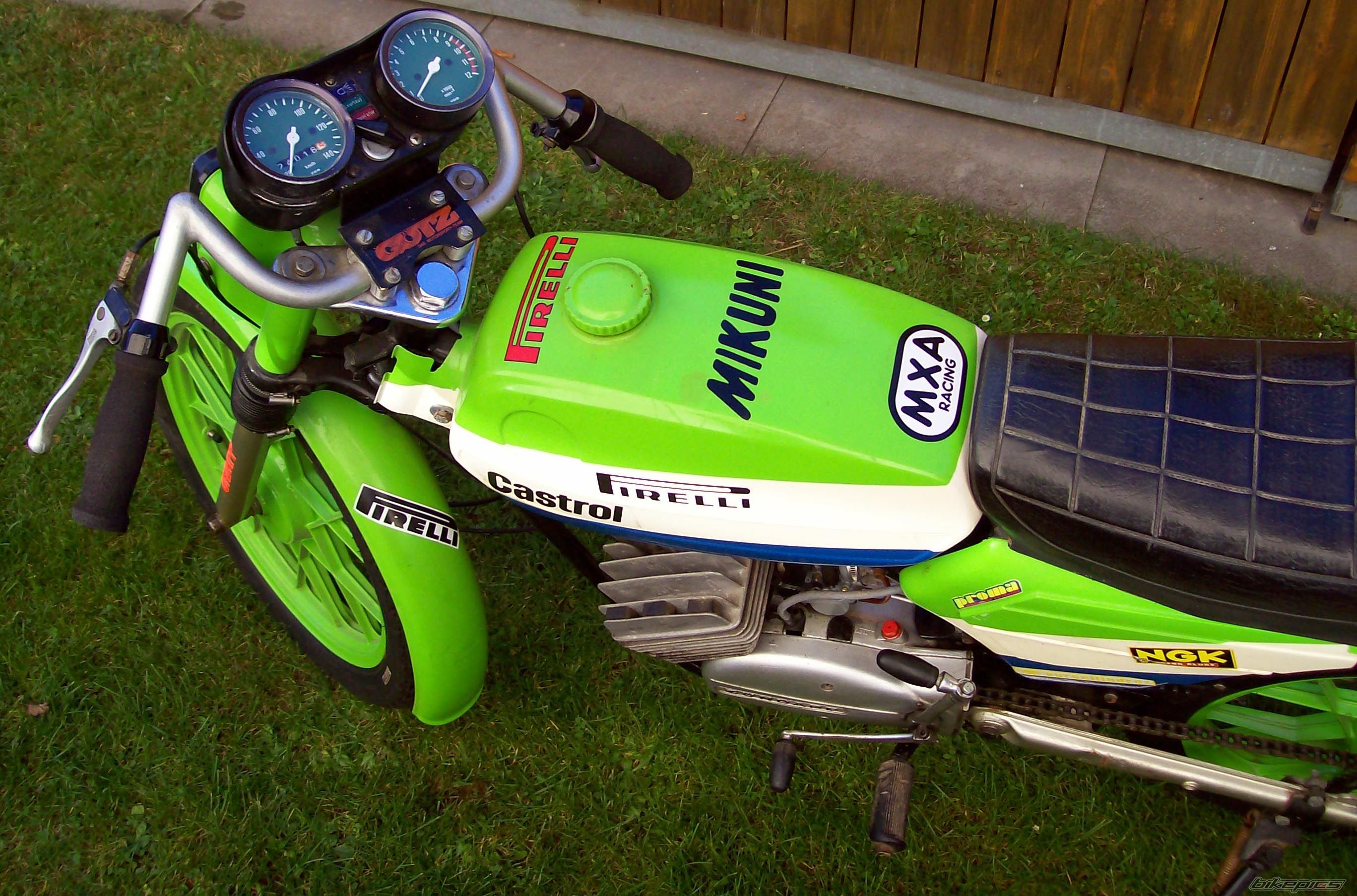 Photo 1442423
