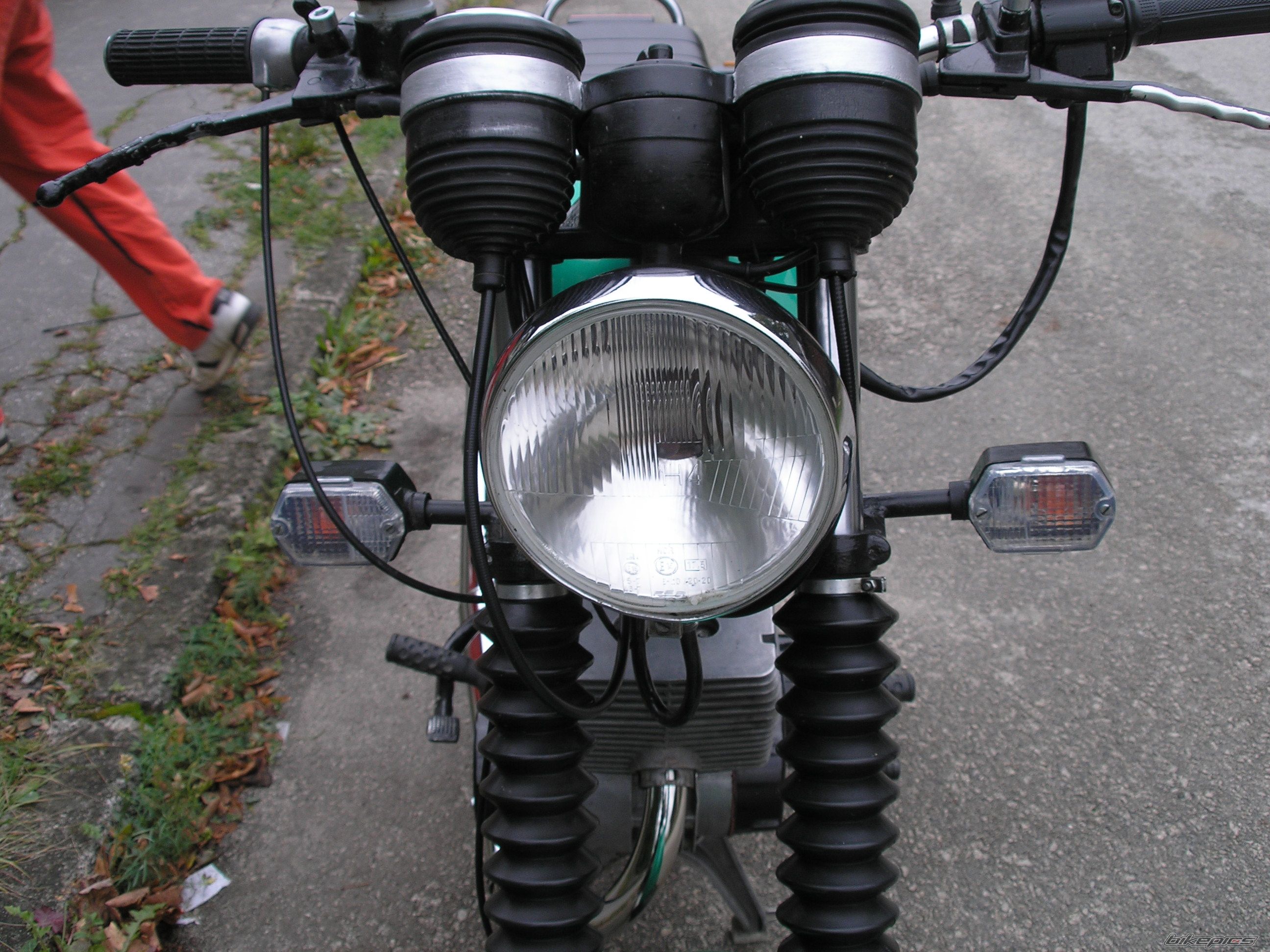 Photo 1442544