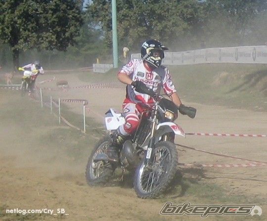 Photo 1442809