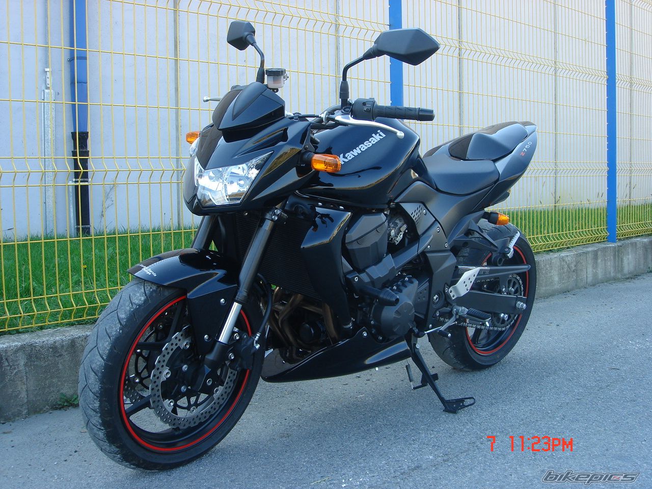 Photo 1442843