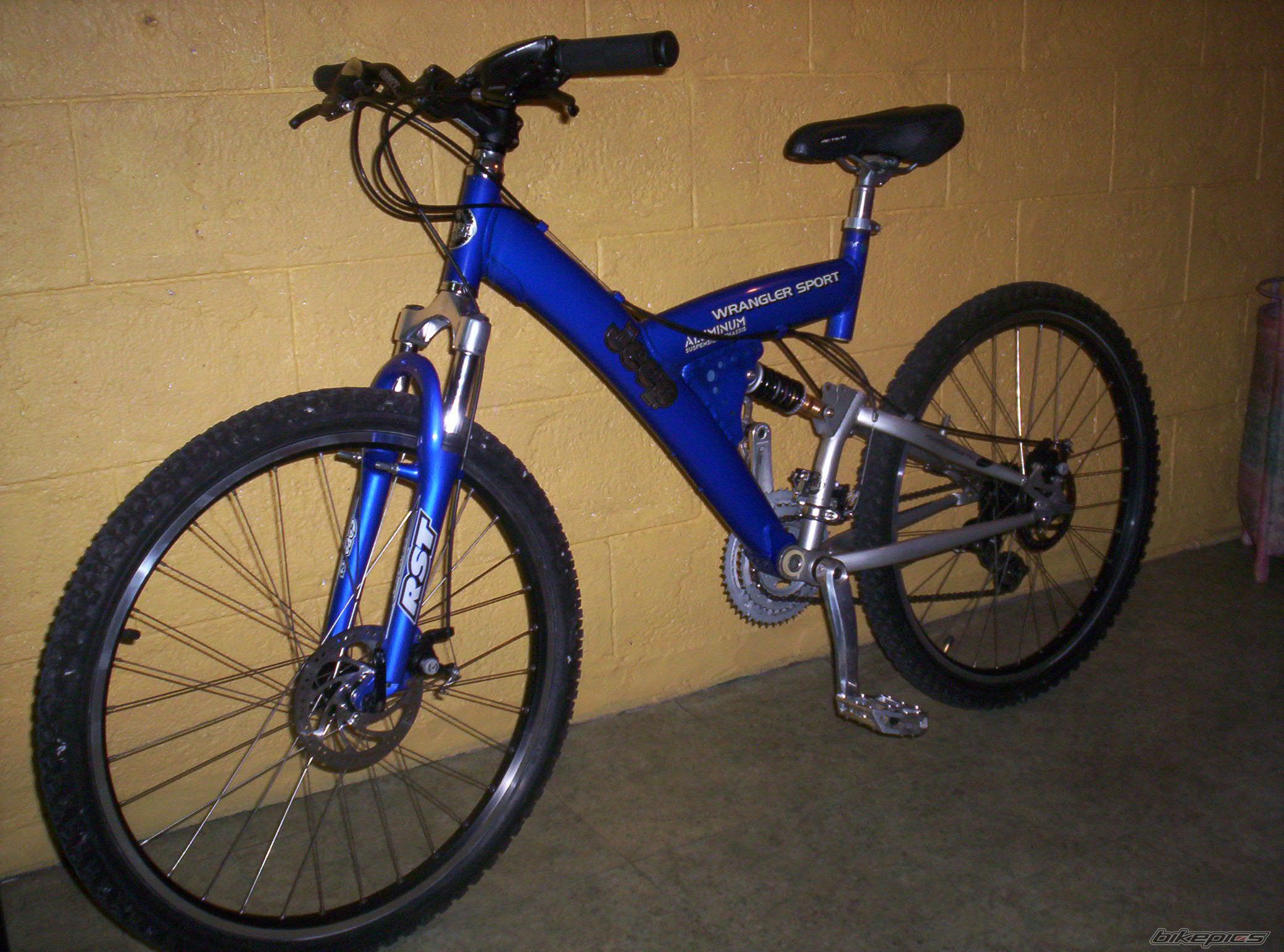 Photo 1443139