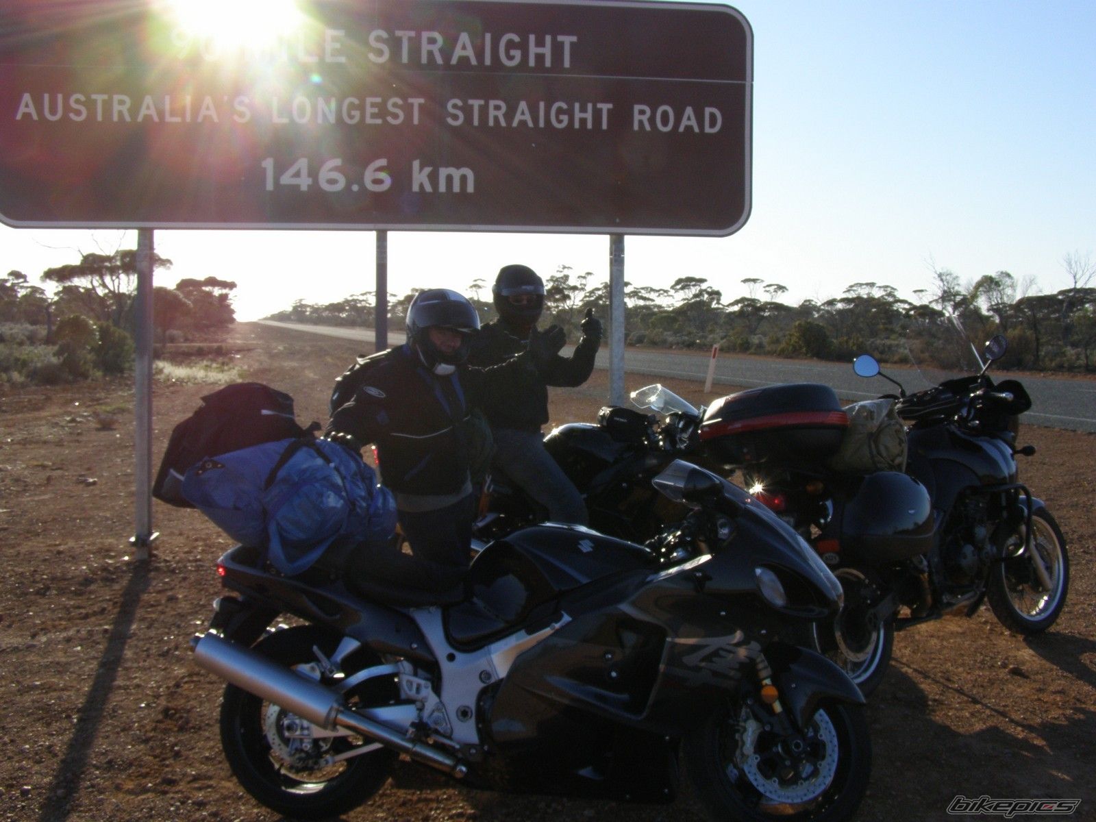 Photo 1443281