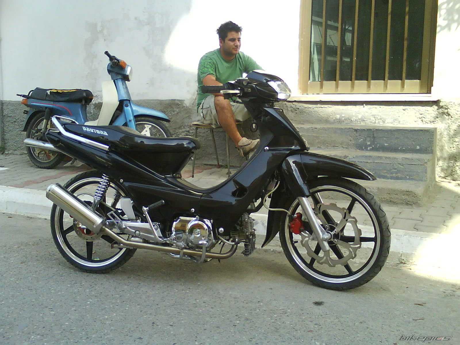 Photo 1443366