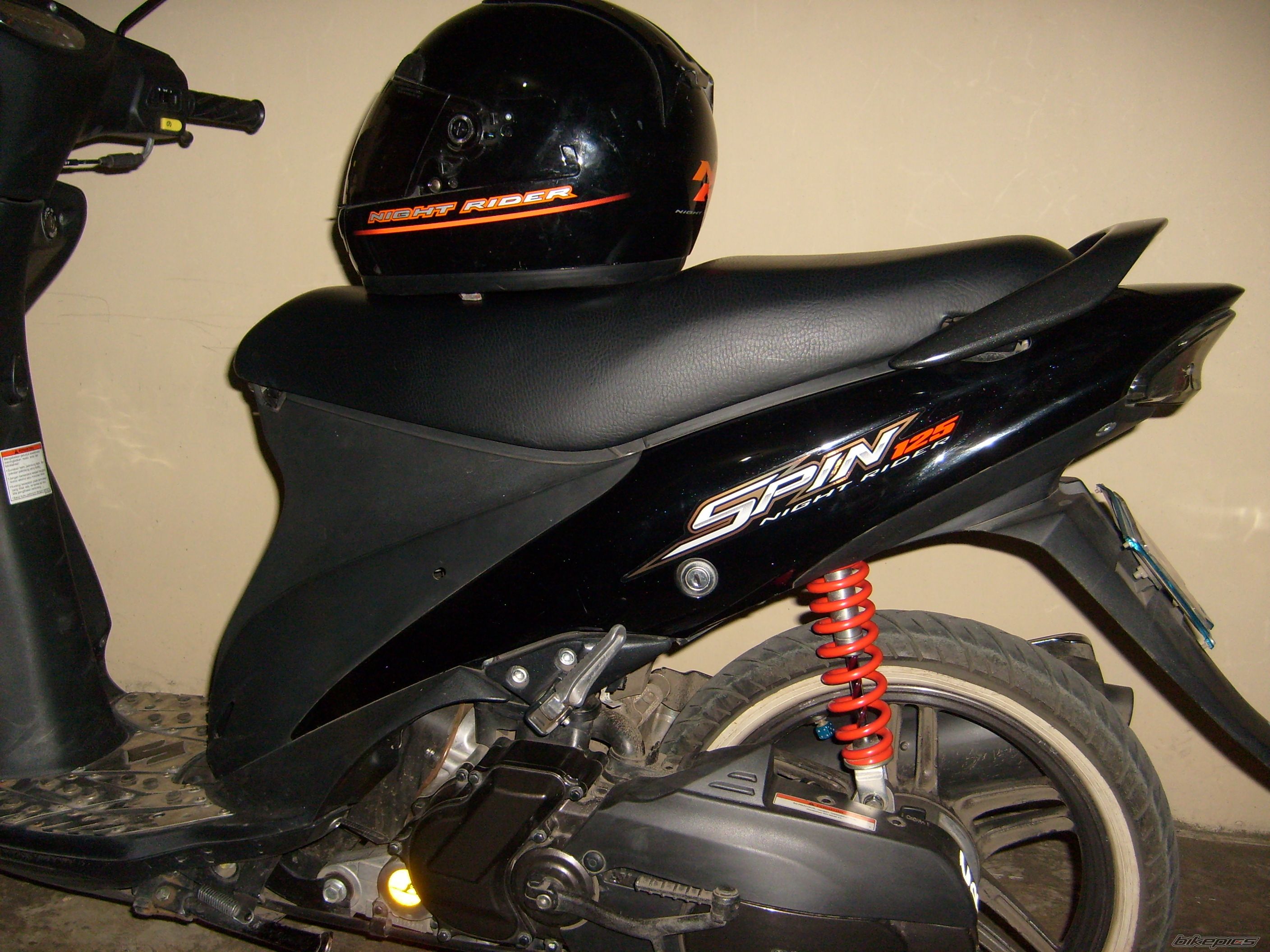 Photo 1443375