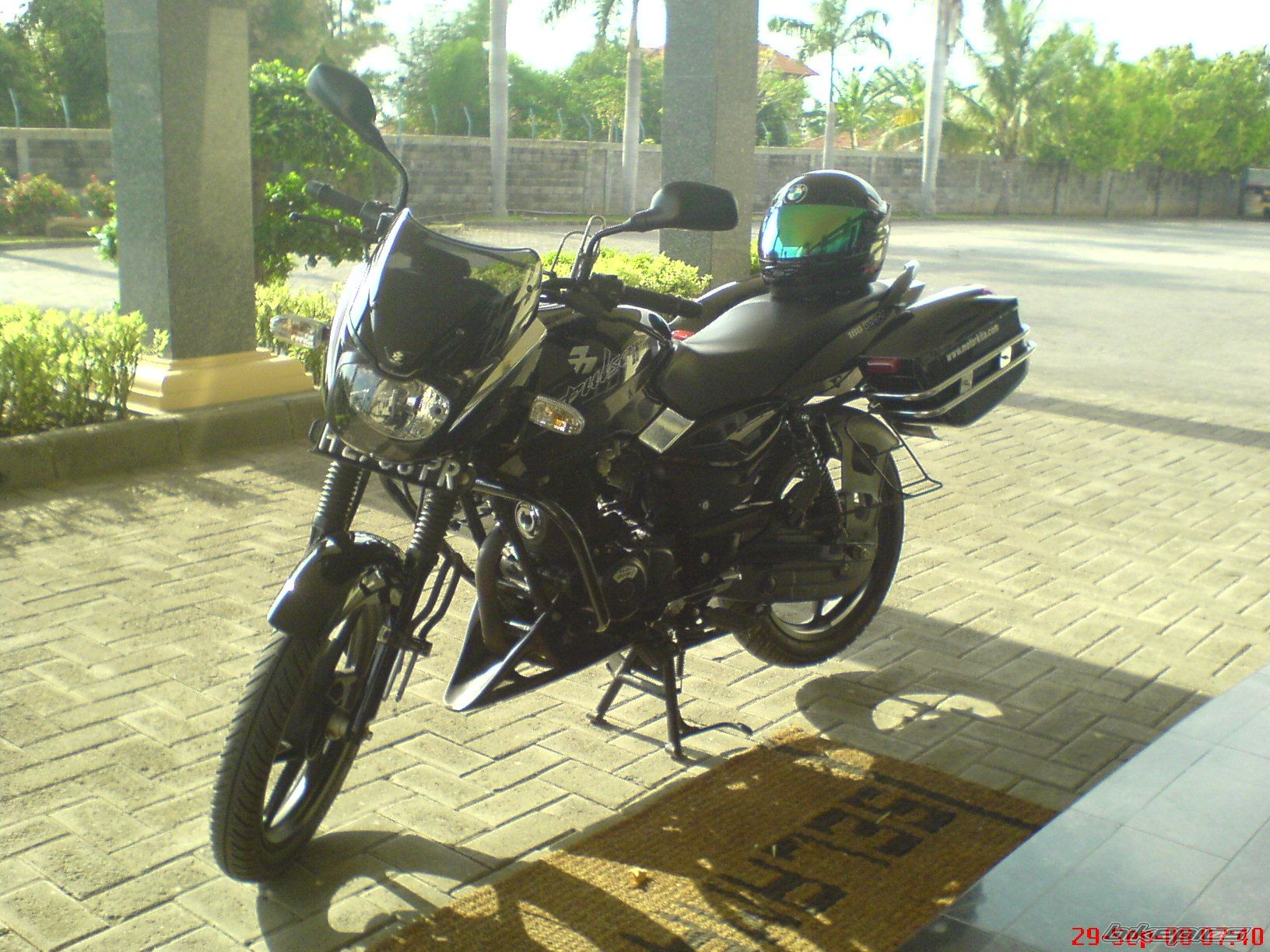 Photo 1443921