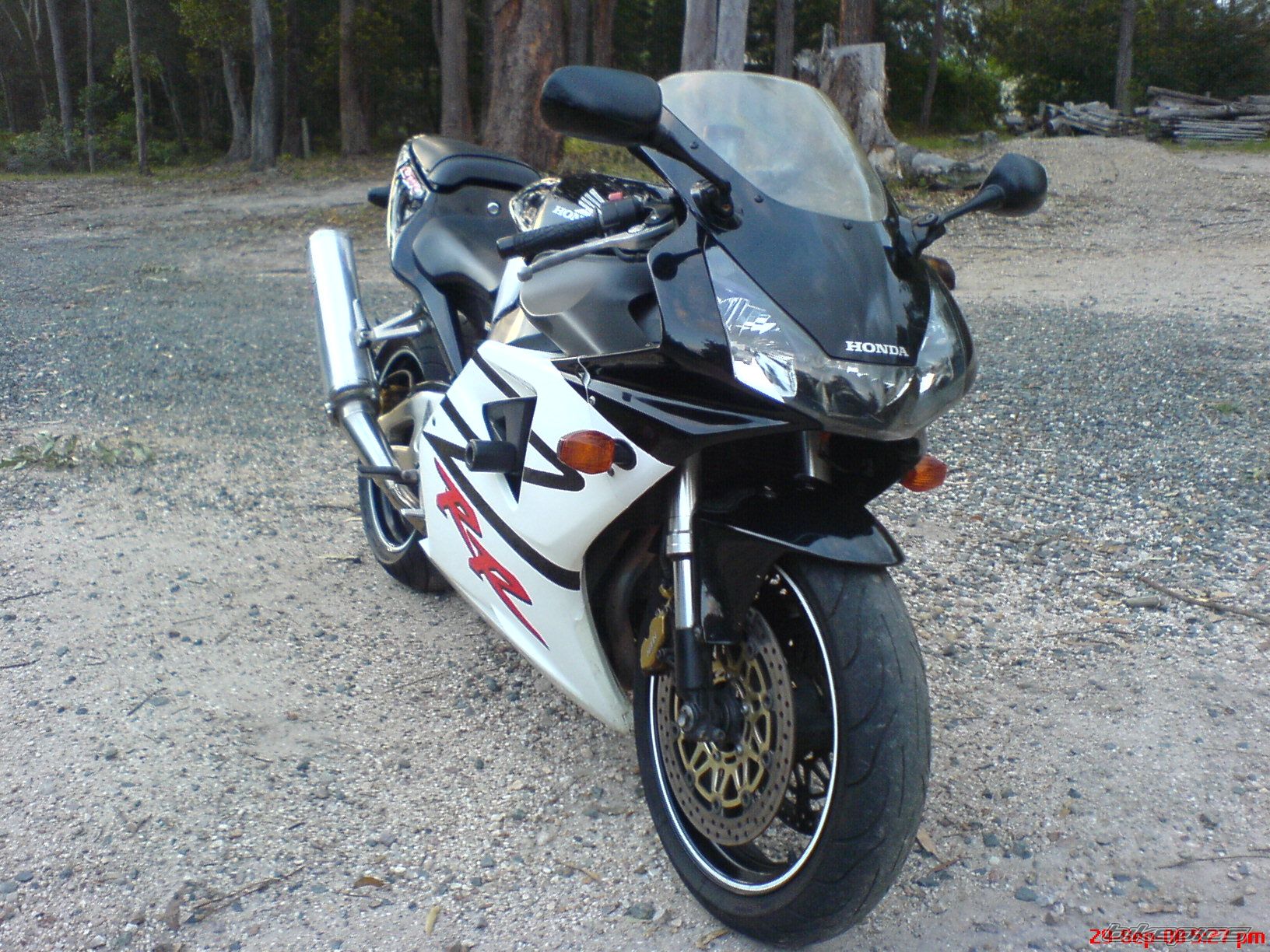 Photo 1444073