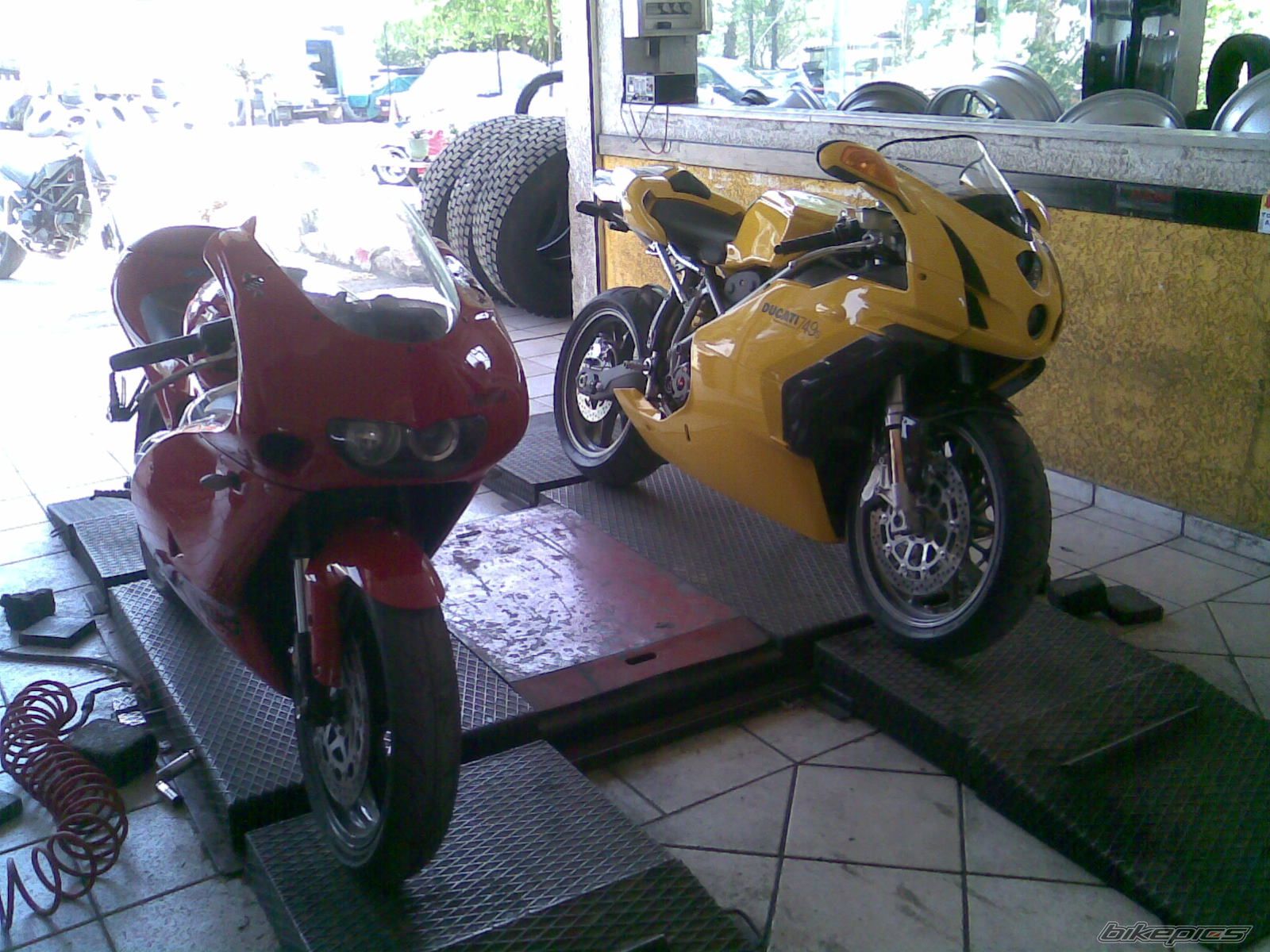 Photo 1444116