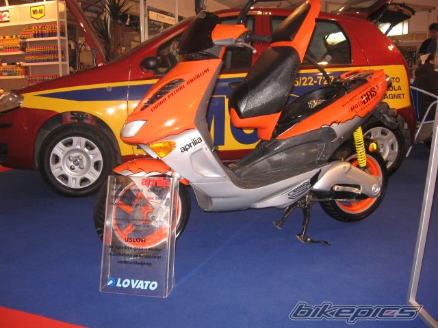 Photo 1444225