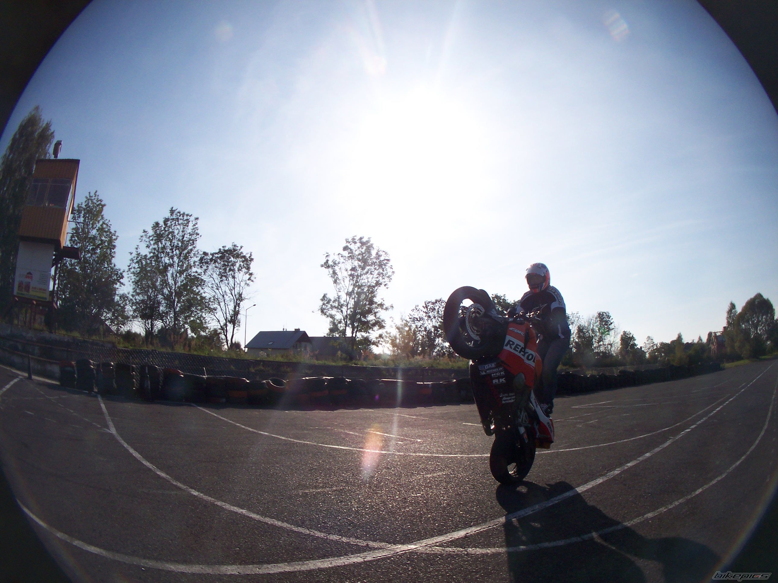 Photo 1444275