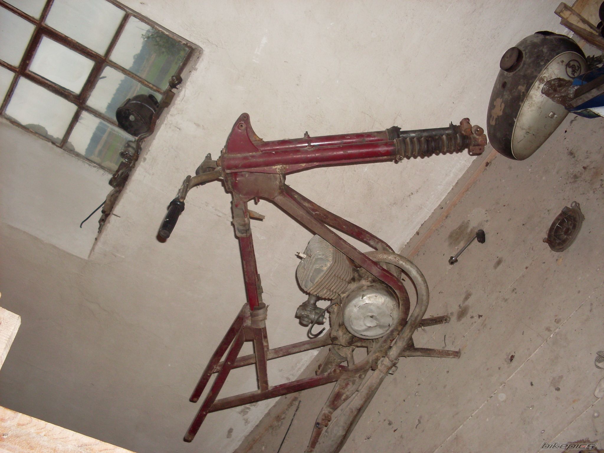 Photo 1444352