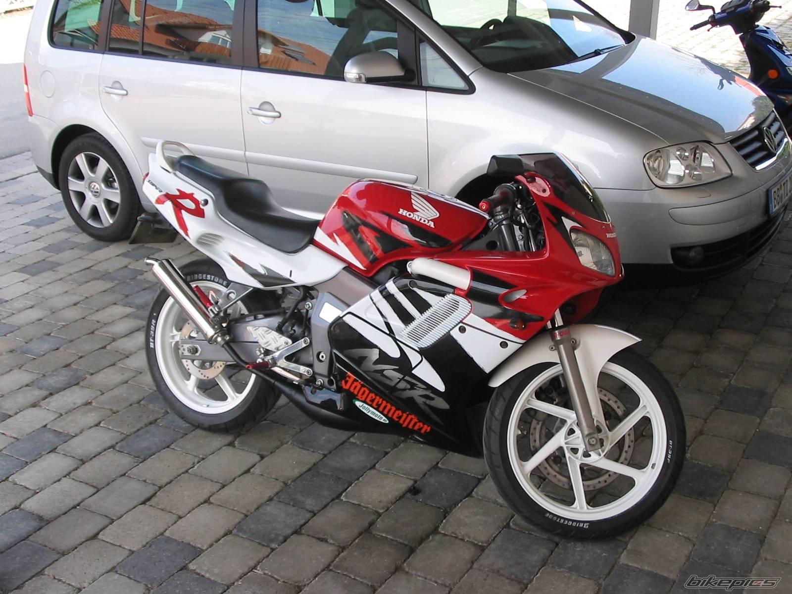 Photo 144442