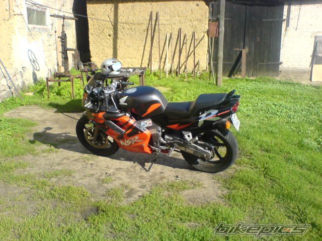 Photo 1444528