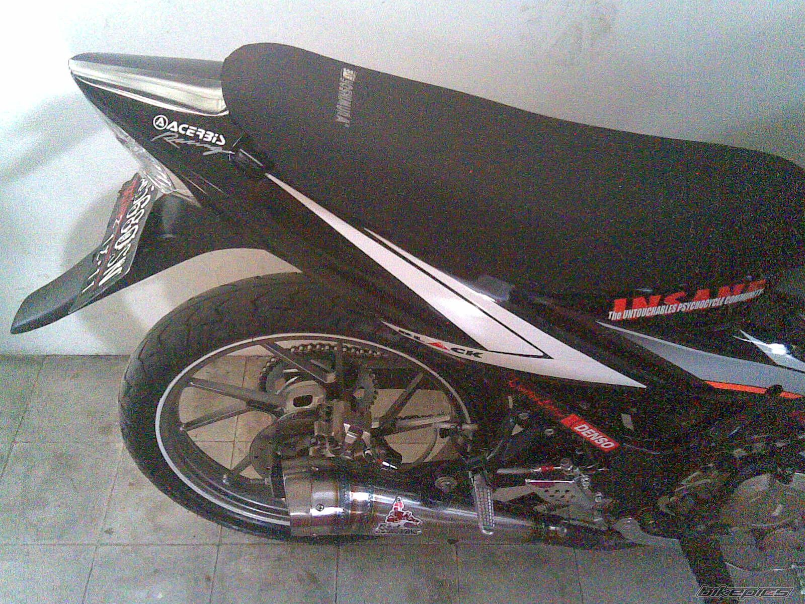 Photo 1444688