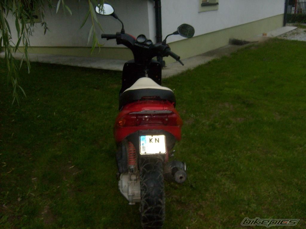 Photo 1444701