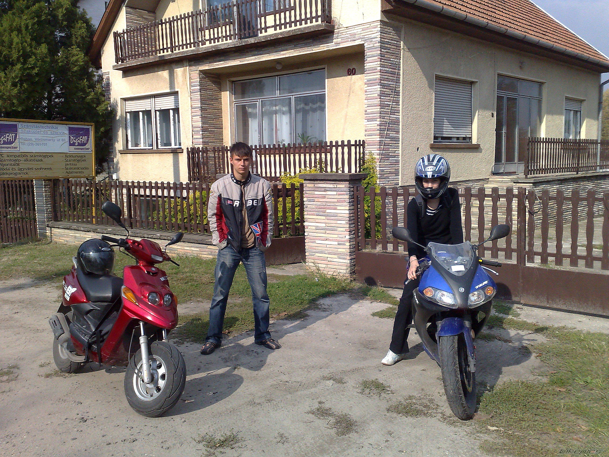 Photo 1444712