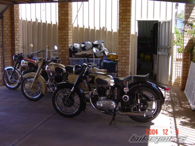 Photo 1444921