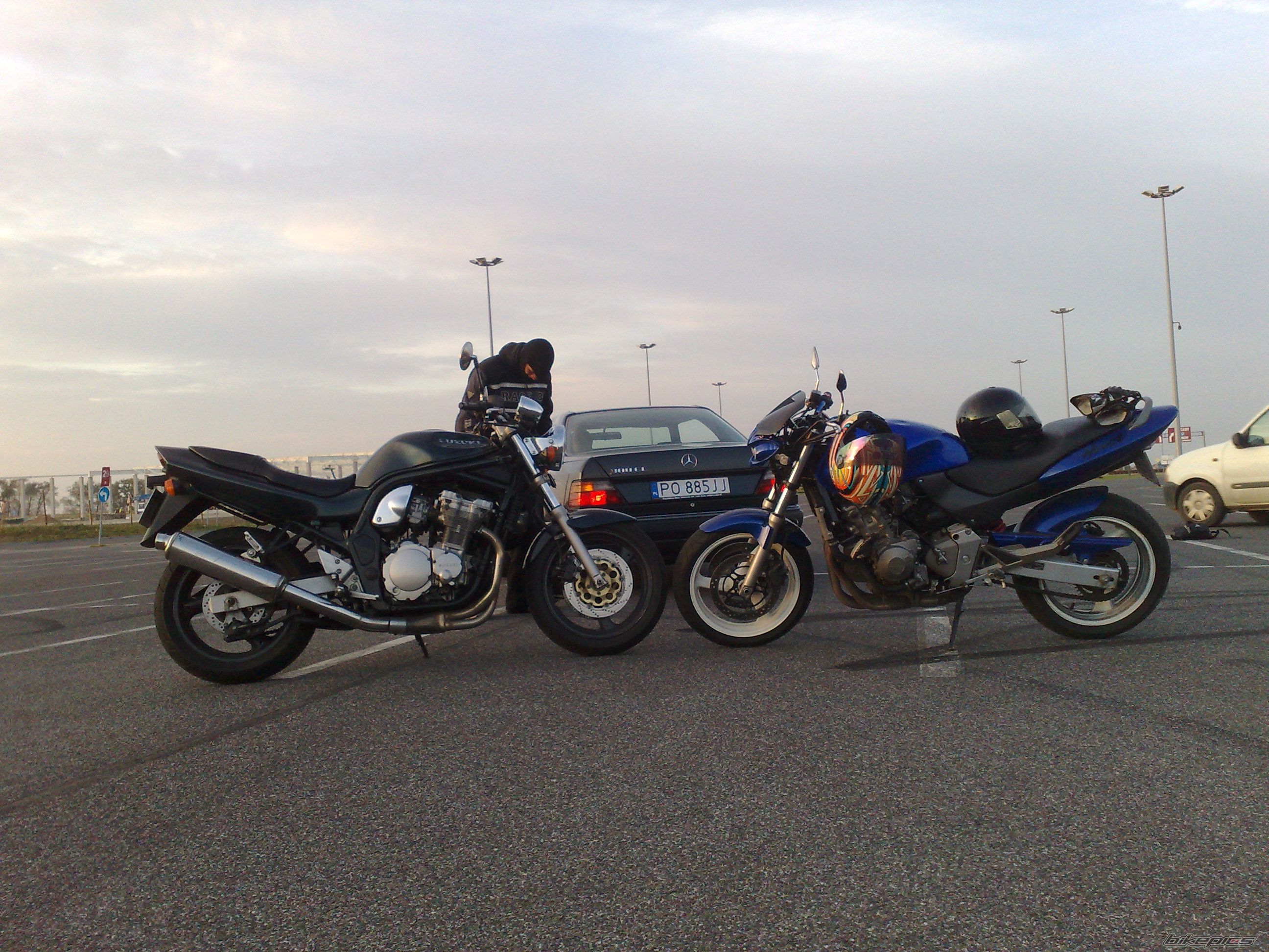 Photo 1445210