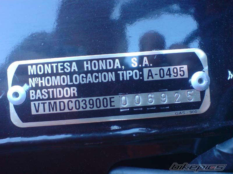 Photo 1445557