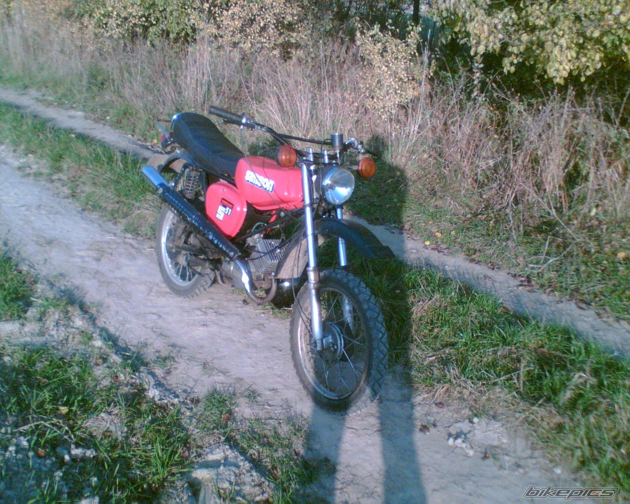 Photo 1445599