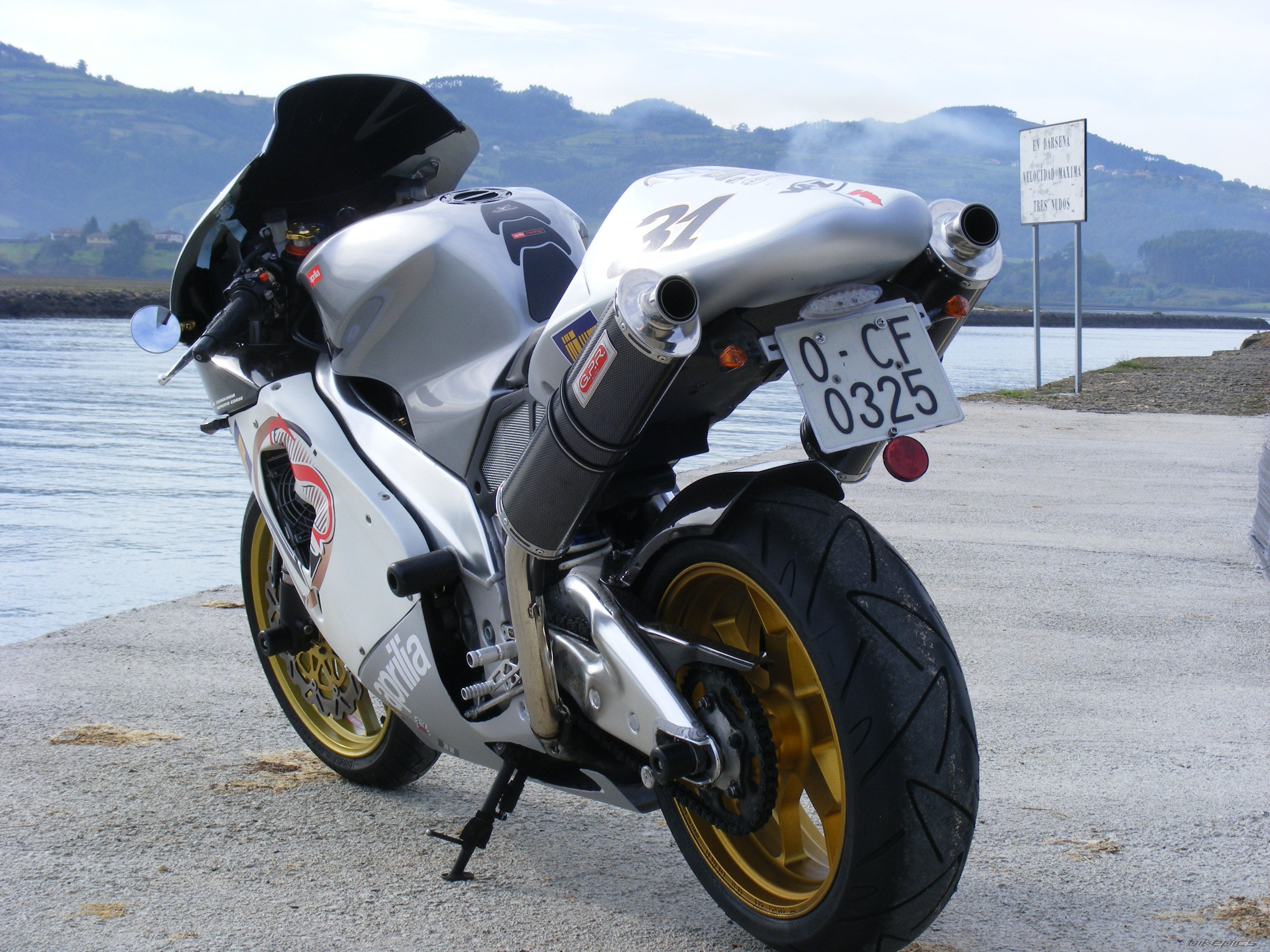 Bike Photo 1445682