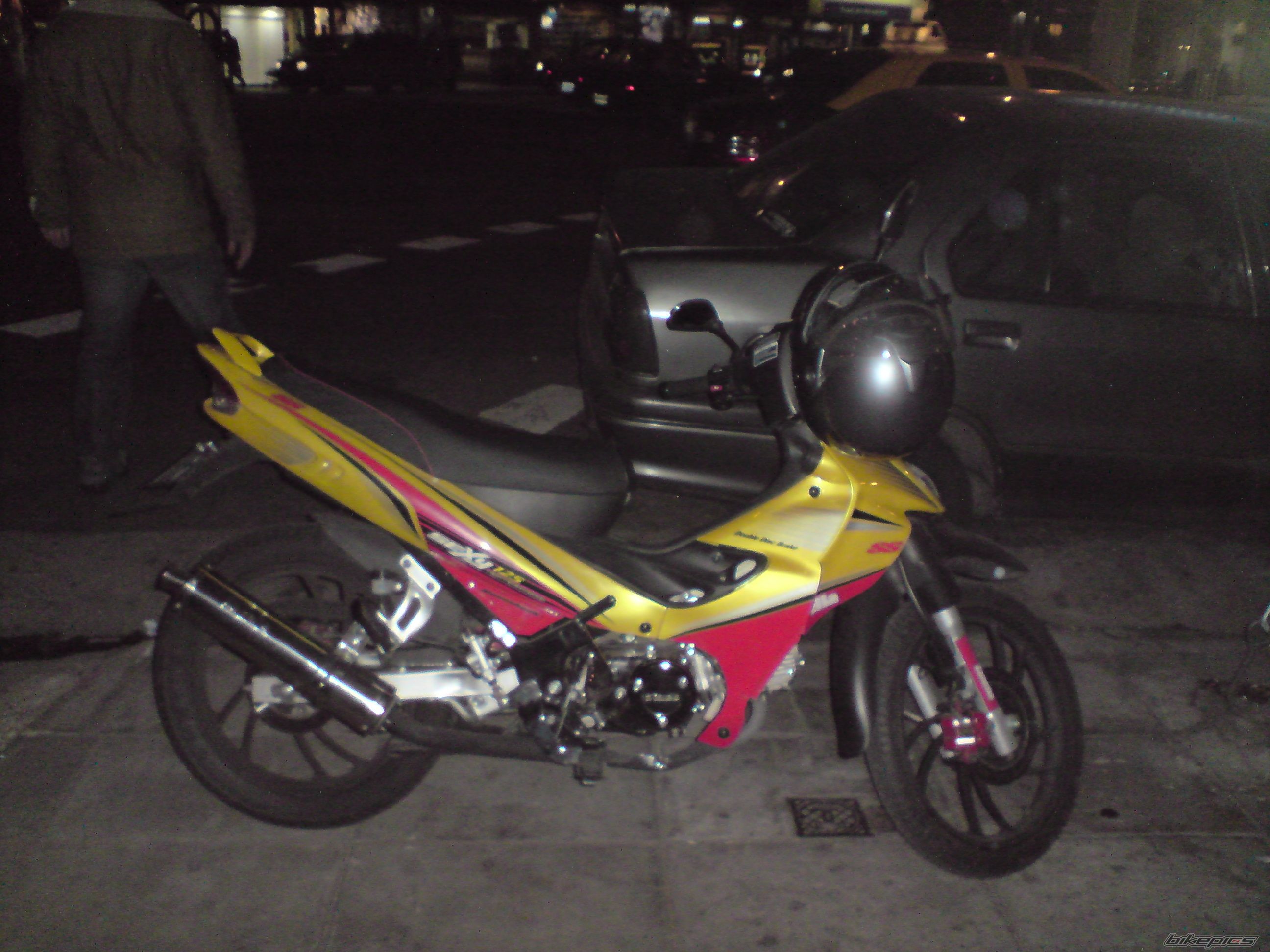 Photo 1445753