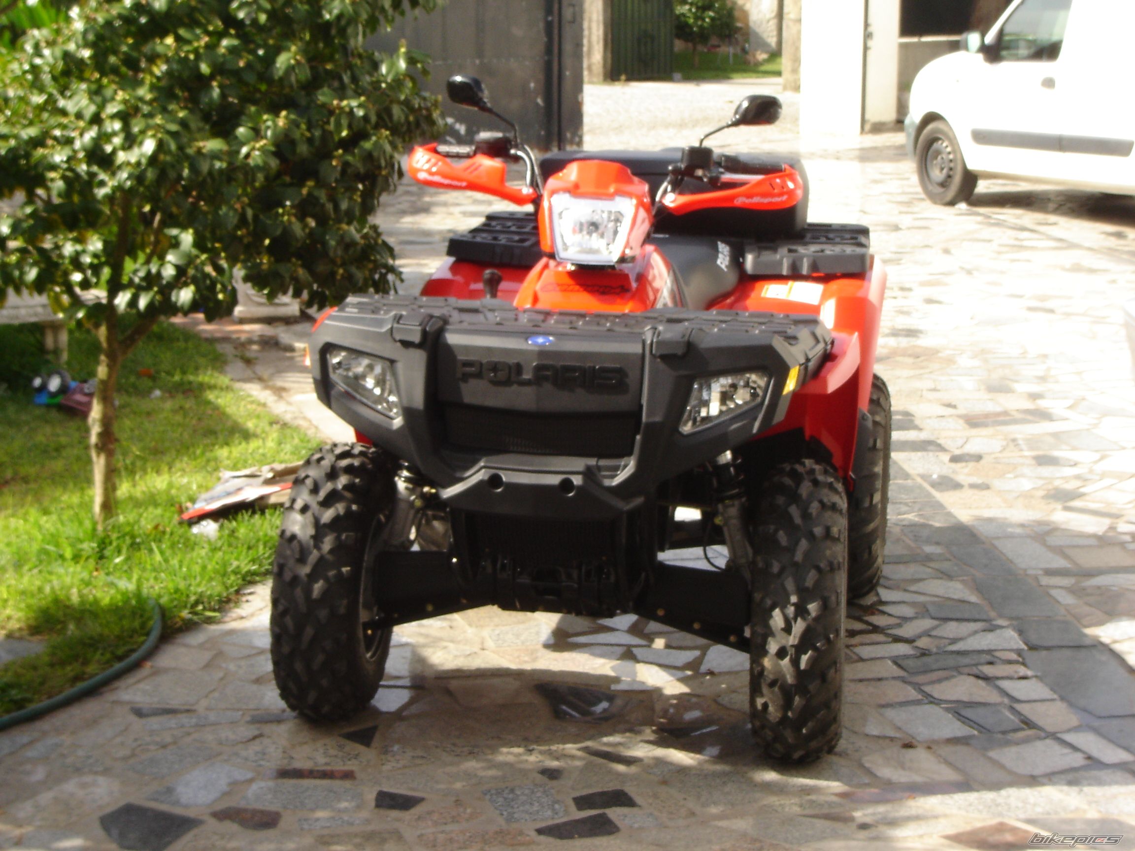 Photo 1445834