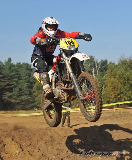 Photo 1445842