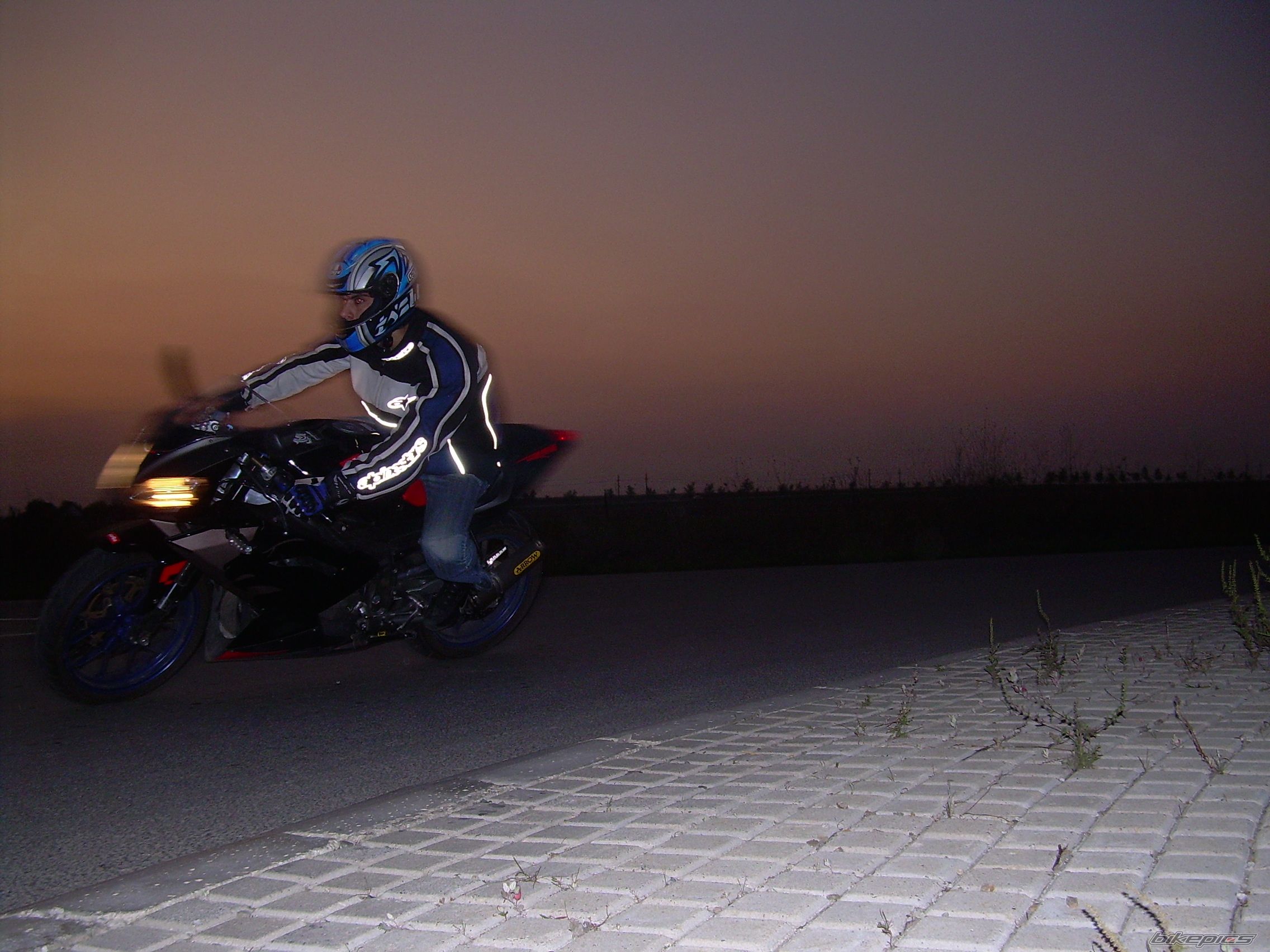 Bike Photo 1446378