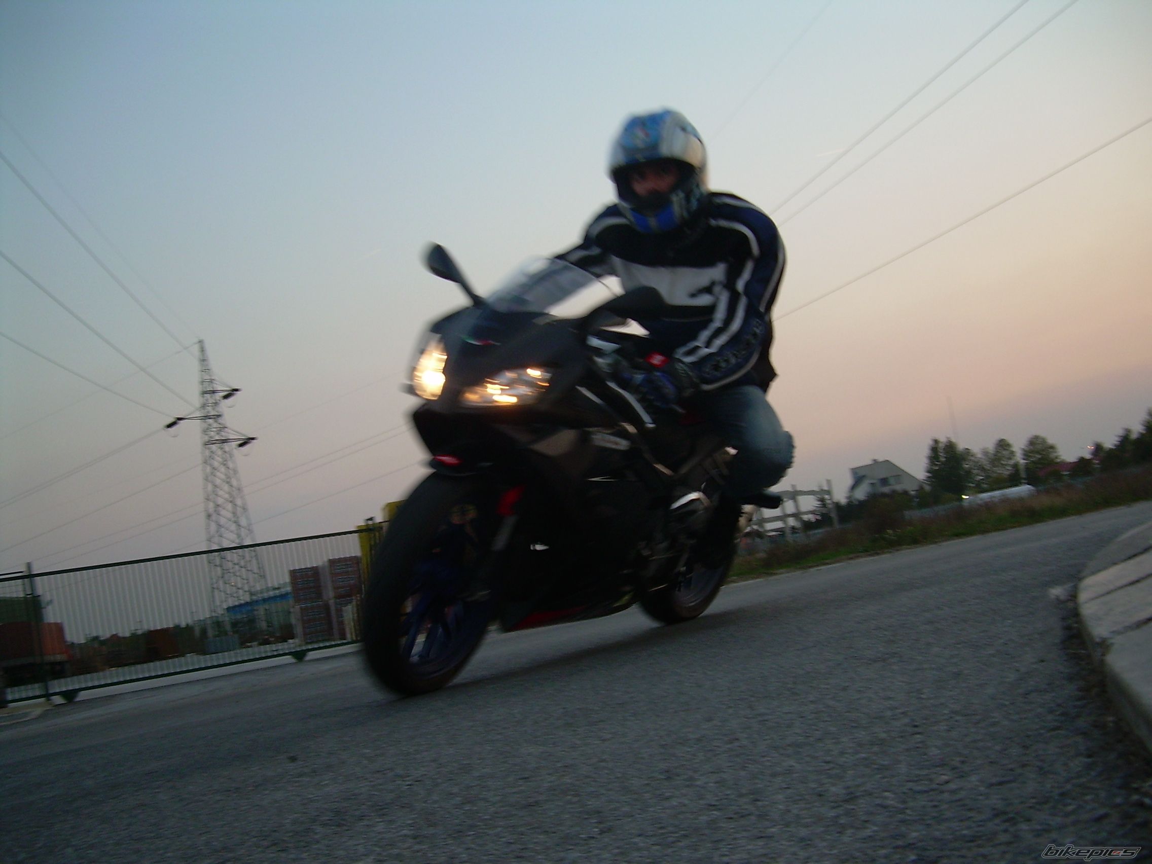 Bike Photo 1446384