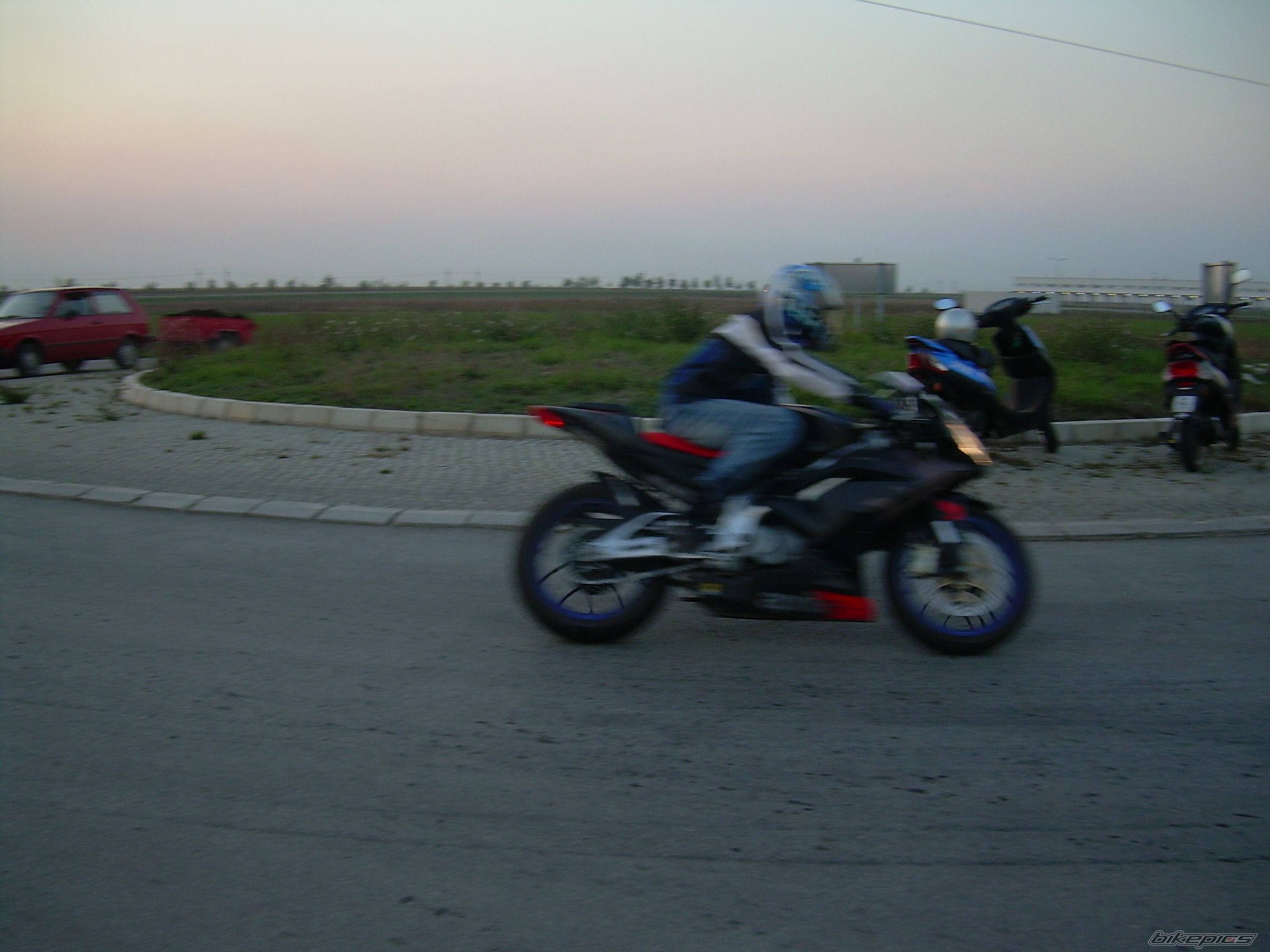 Bike Photo 1446410