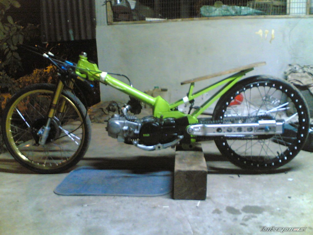Photo 1446468
