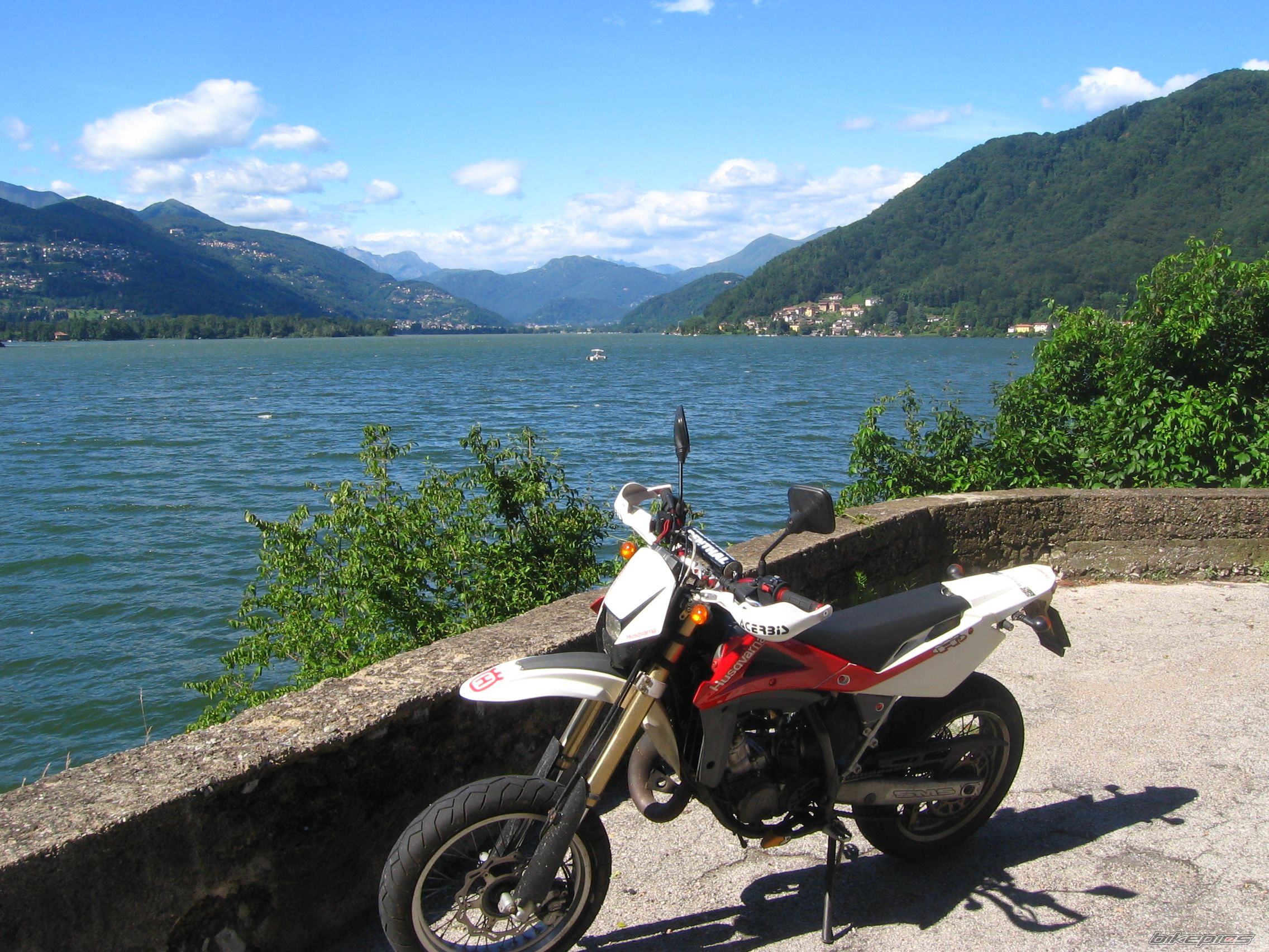 Photo 1446634