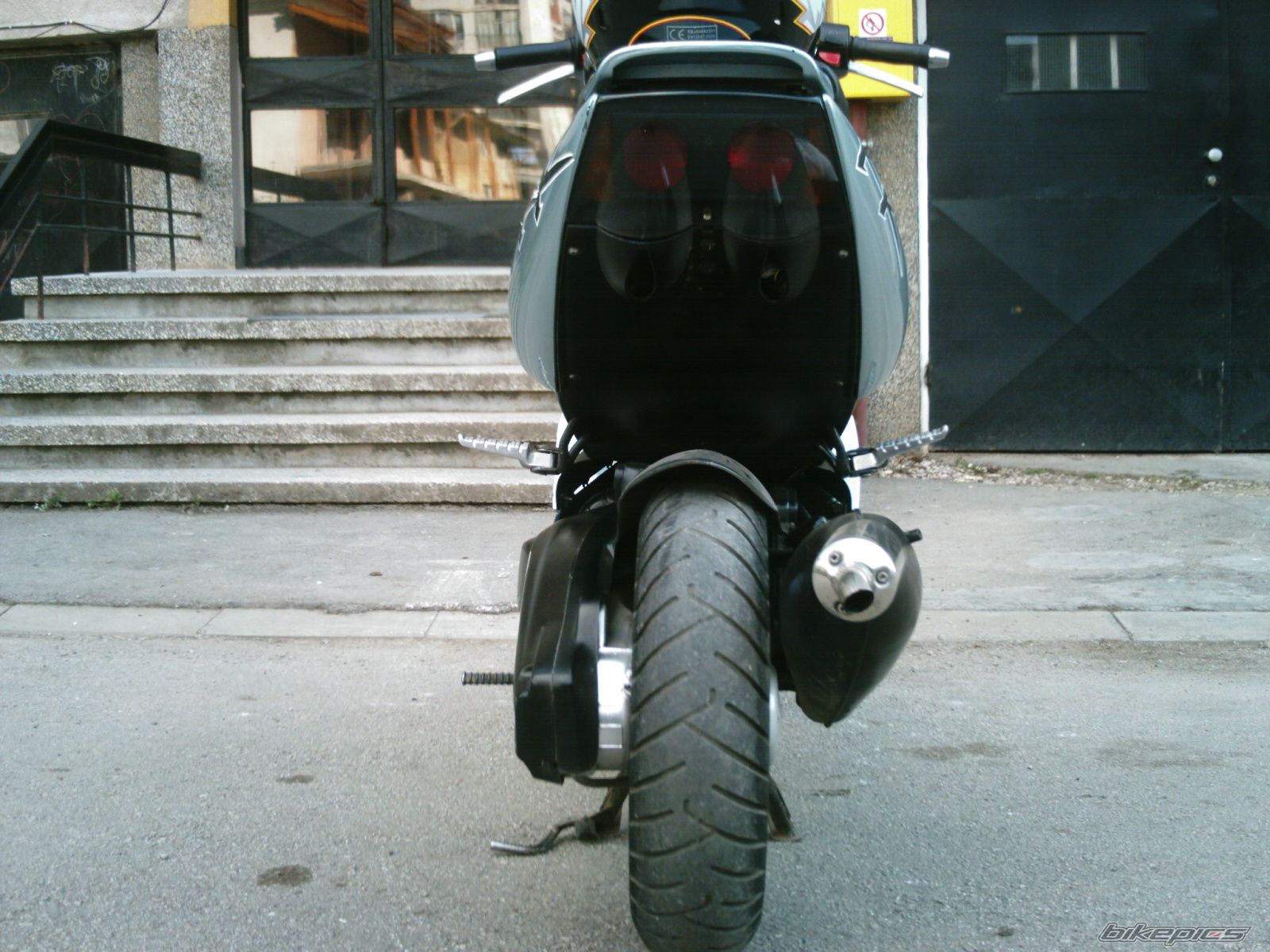 Photo 1446965