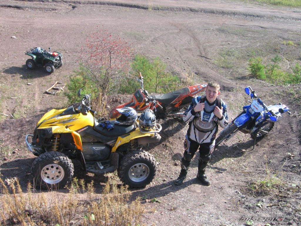 Photo 1447051