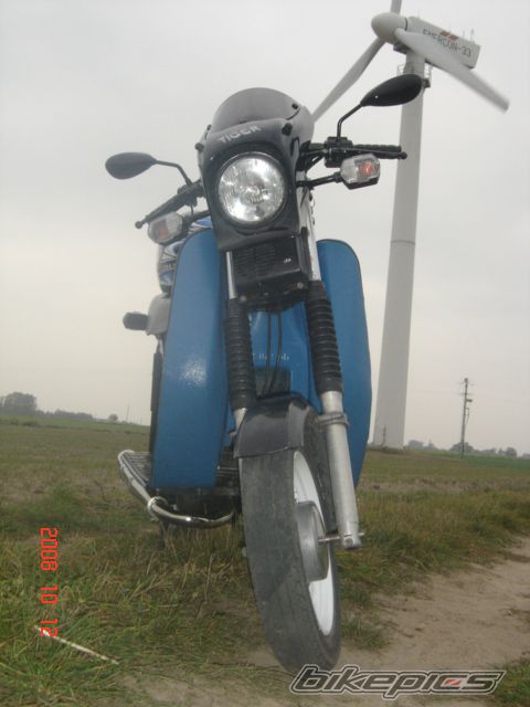 Photo 1447120