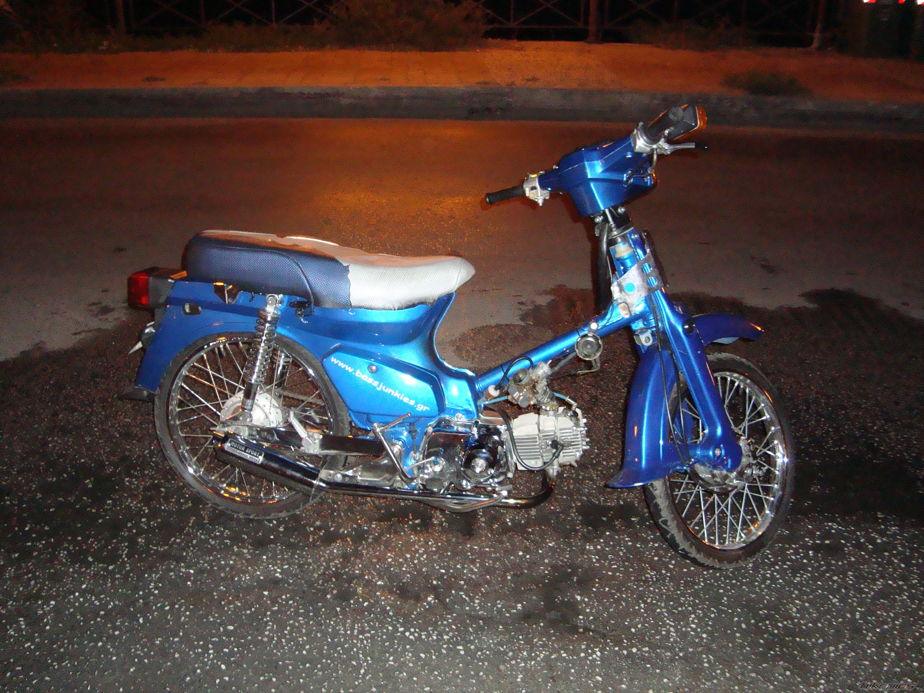 Photo 1447200