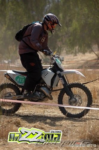 Photo 1447221