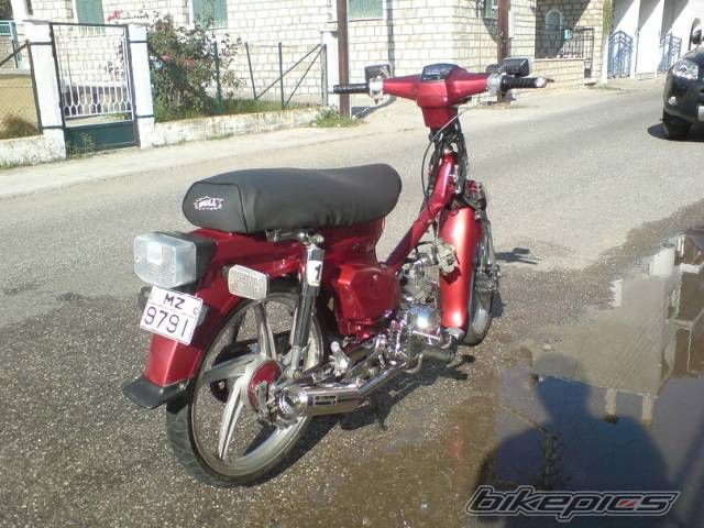 Photo 1448092