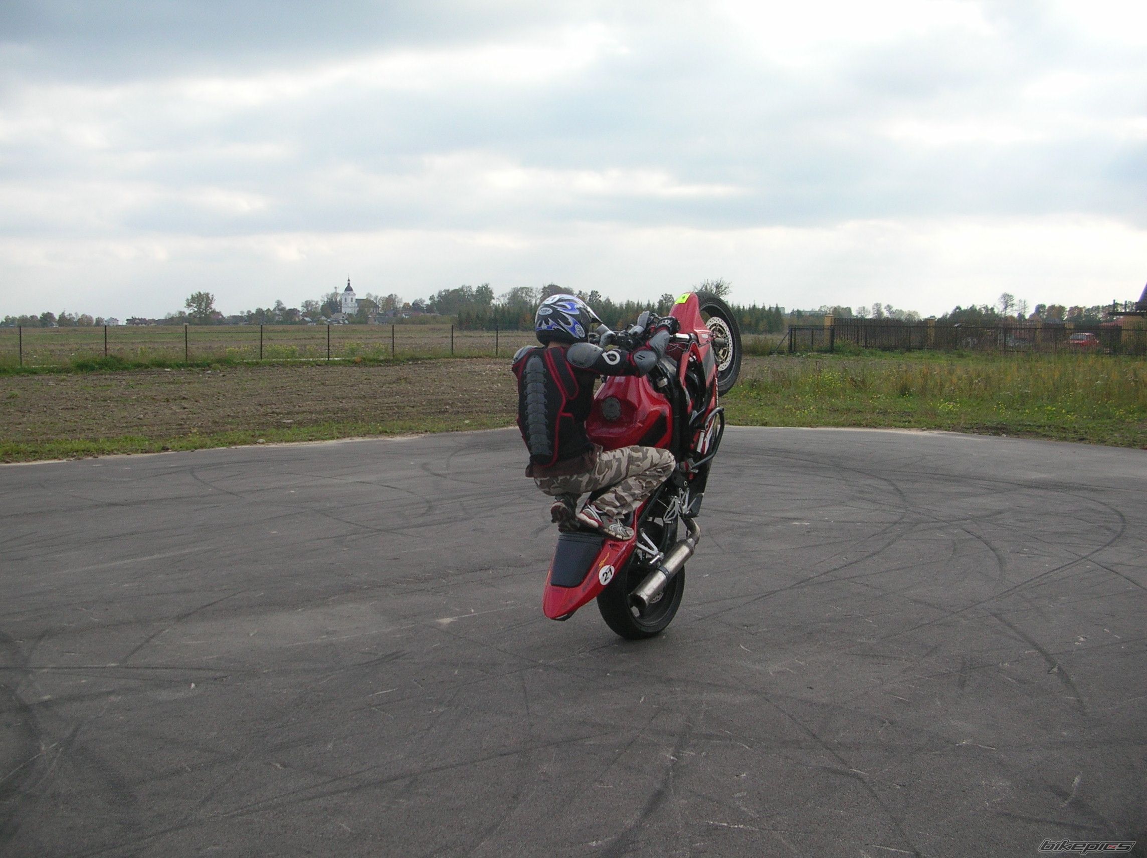 Photo 1448250