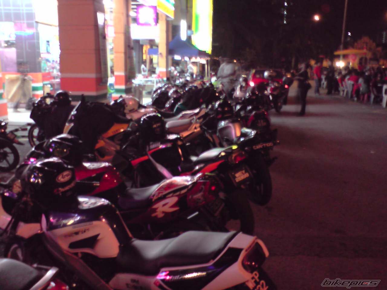 Photo 1448512