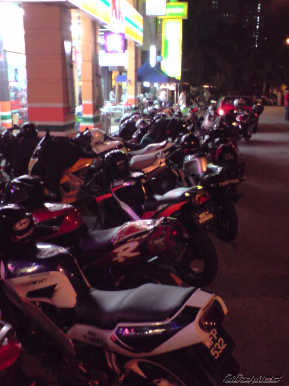 Photo 1448514