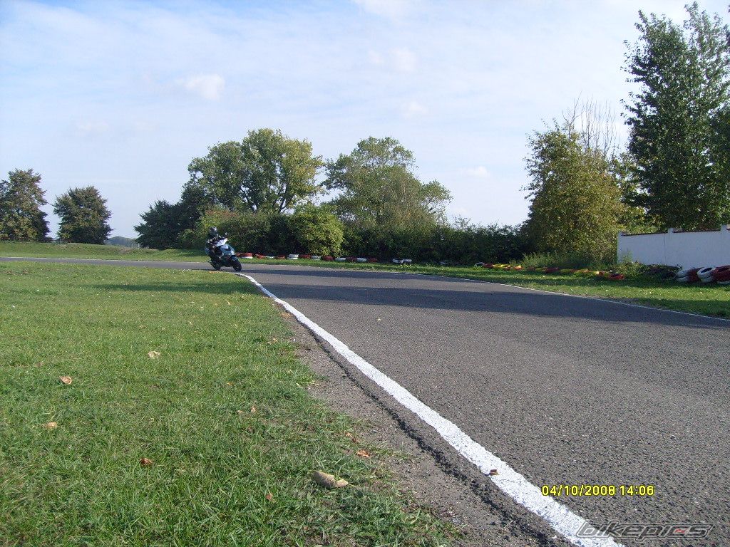 Photo 1448728