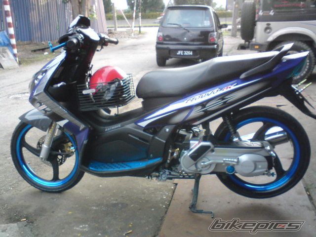 Photo 1448828