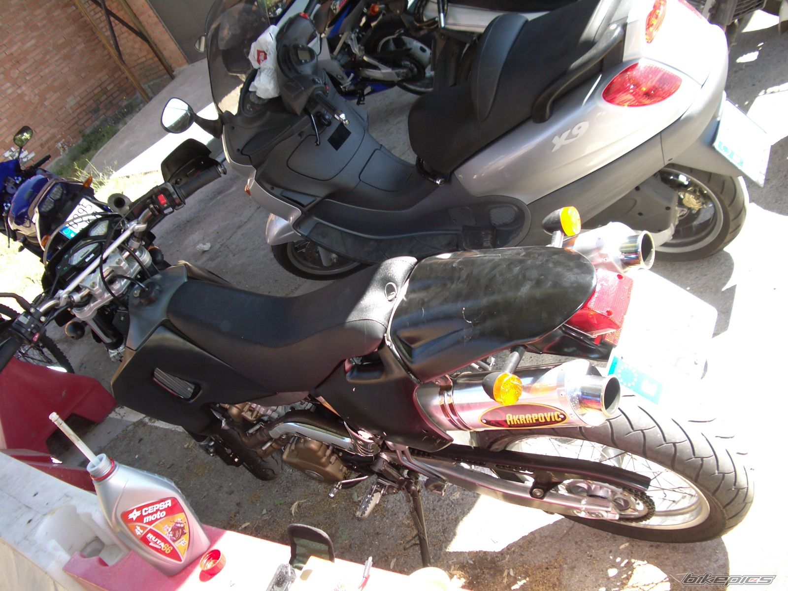 Bike Photo 1449063