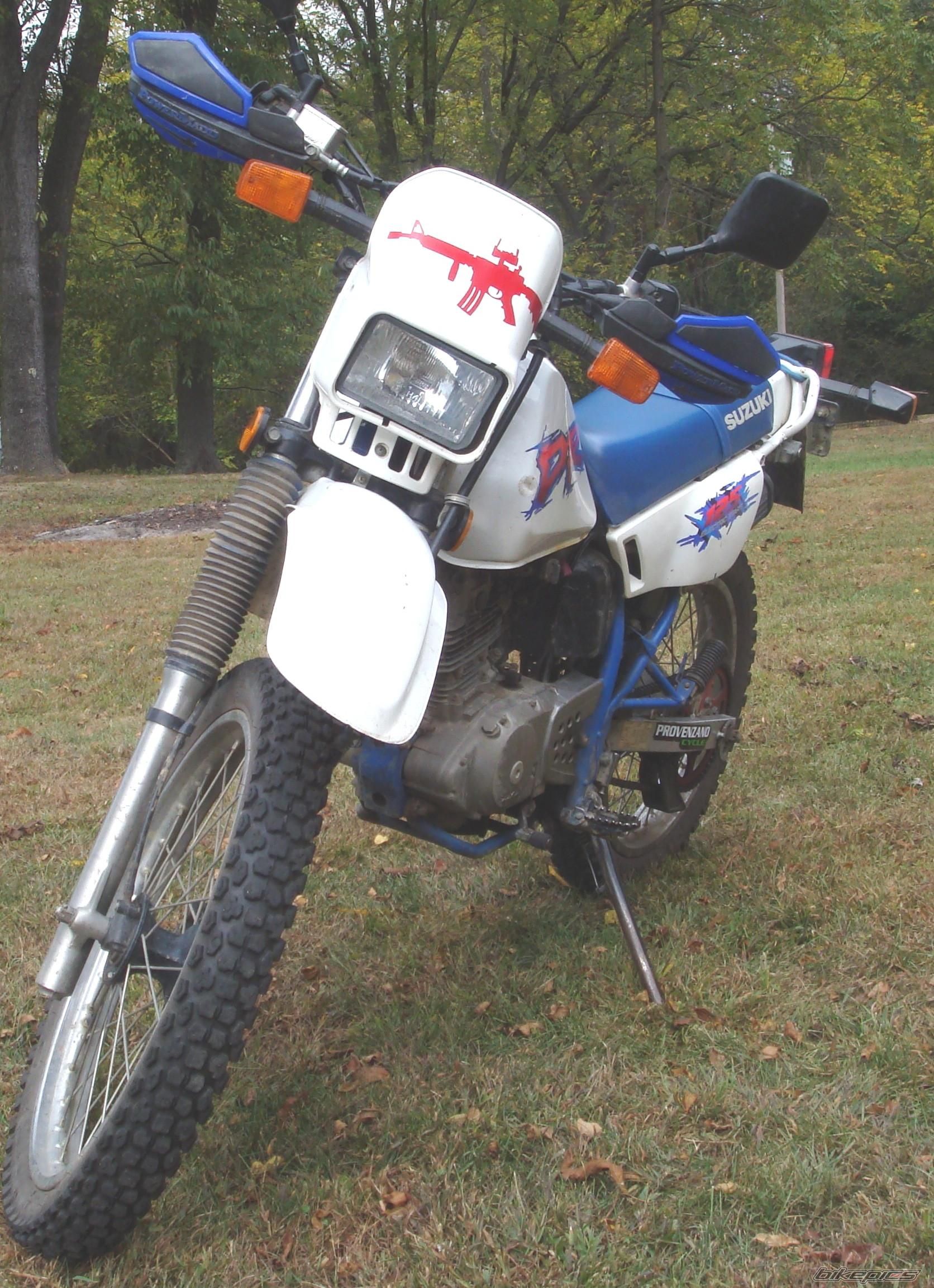 Photo 1449260