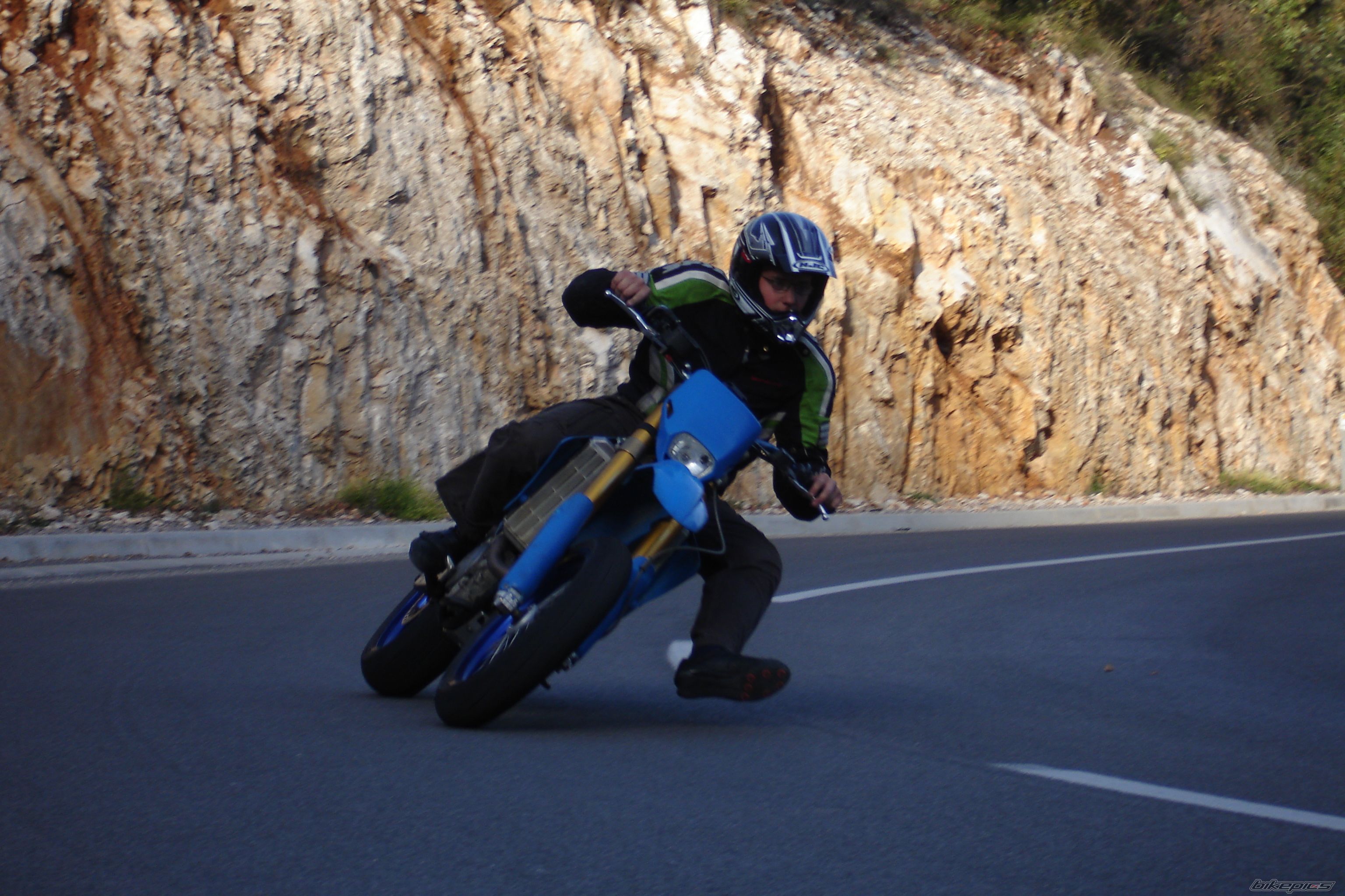 Bike Photo 1449285