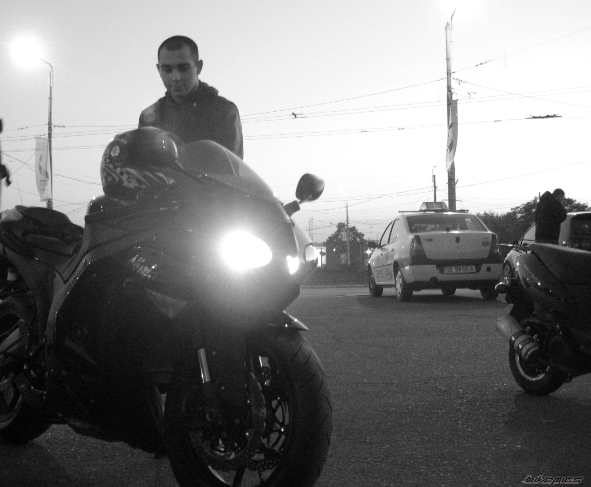 Photo 1449664