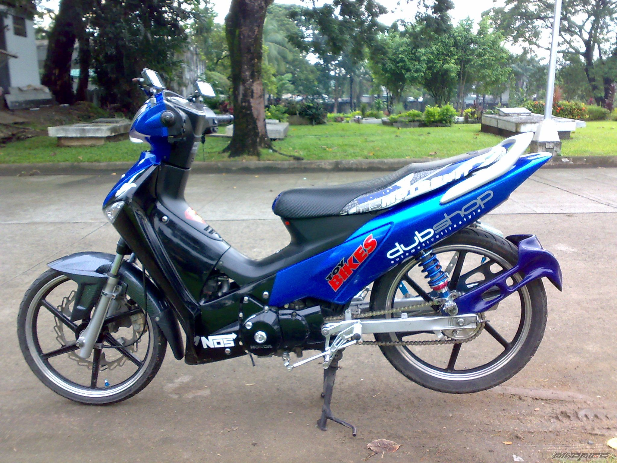 Photo 1449829